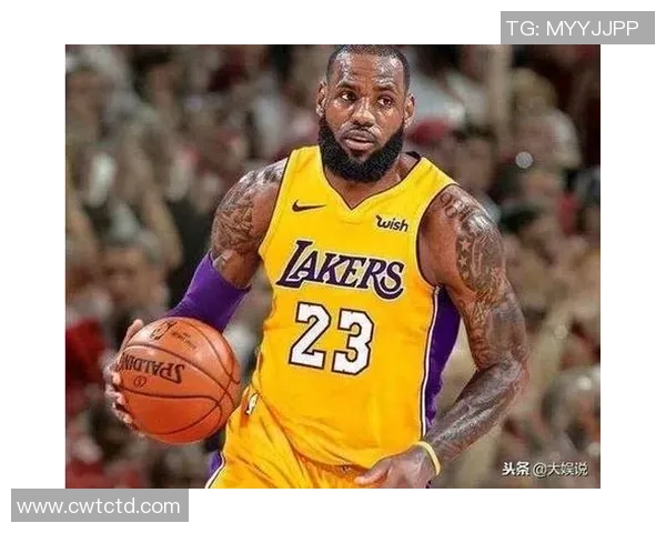 湖人对阵魔术比赛中詹姆斯精彩得分表现引发热议